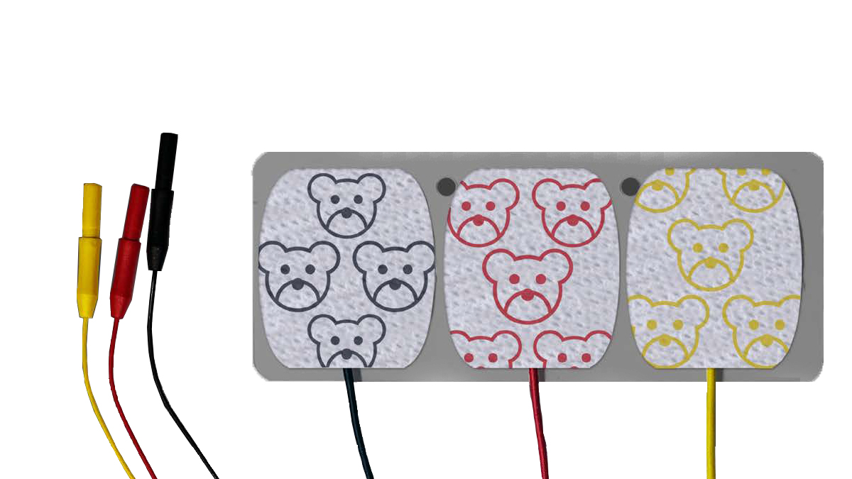 Børnevenlige EKG-elektroder med ledninger i gul, rød og sort samt bjørneansigter på elektroderne.
