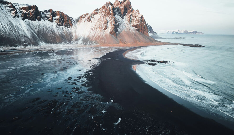 Nordisk-kustlinje-vintern-tid