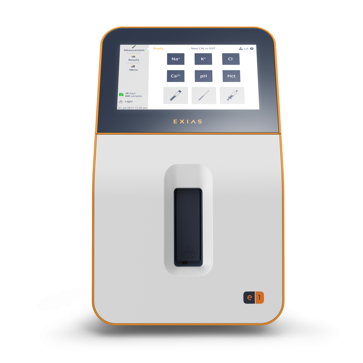 Moderne medicinsk analyseapparat med touchskærm, der viser testmuligheder, mærket "EXIAS" på forsiden.