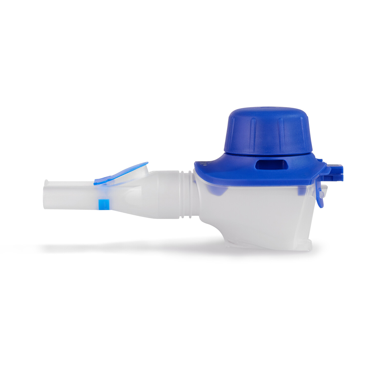Hvid og blå plastisk medicinsk nebulisatorbeholder til inhalationsterapi, vist på en hvid baggrund.